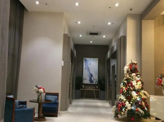 Horizons 101 - Panoramic View By St. Therese Apartamento